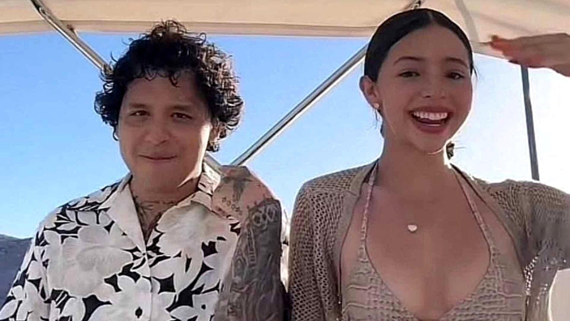 Critican Nuevo Look de Christian Nodal, lo Comparan con Yolanda Saldívar