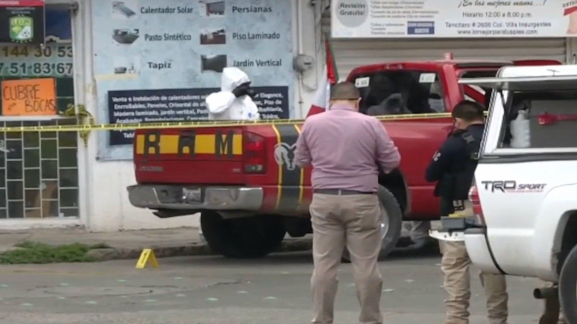 Asesinan Motociclistas a Conductor en la Zona Centro de Jaral del Progreso; Lo Iban Persiguiendo