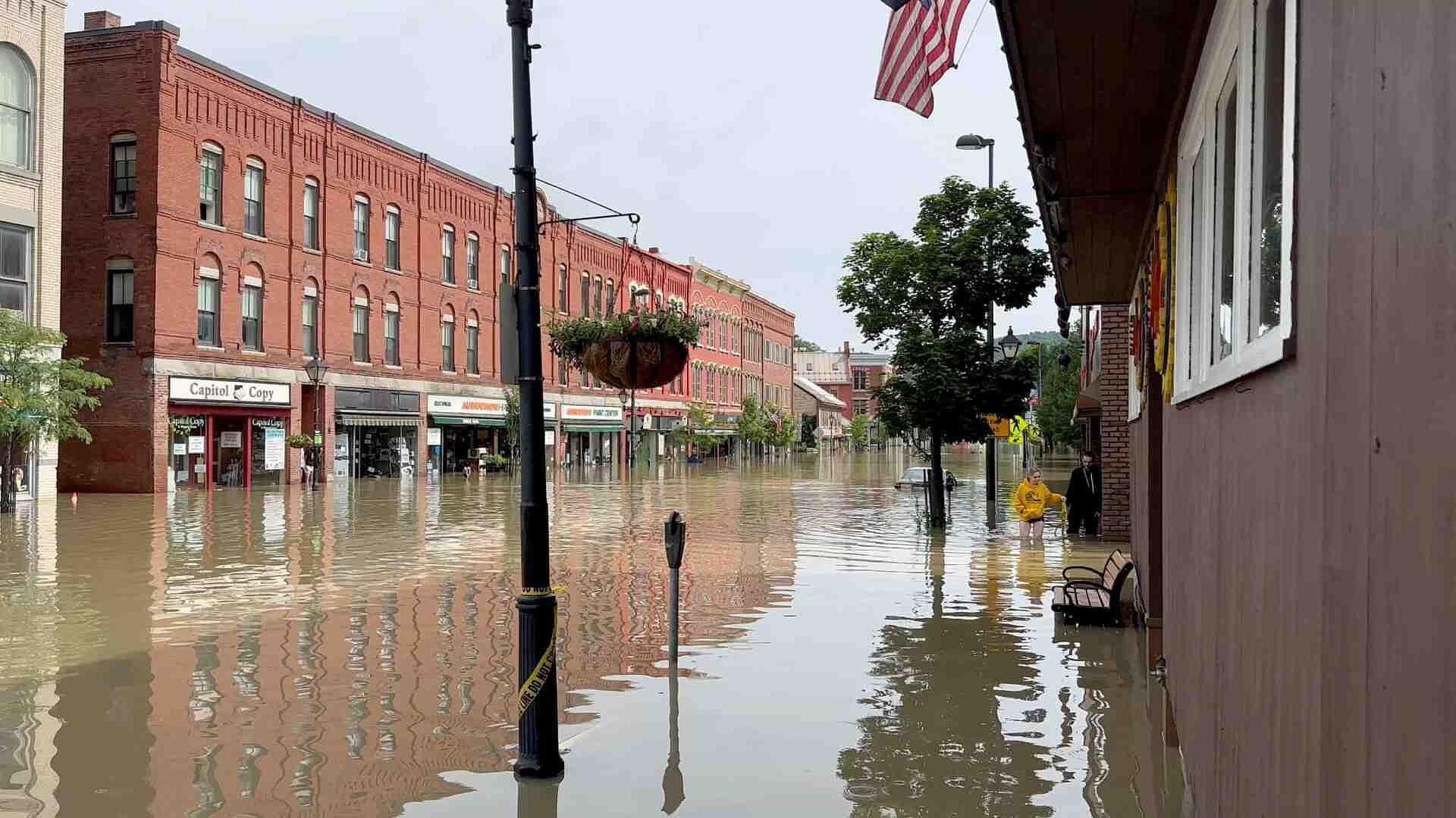 Intensas Lluvias Tienen Devastado al Estado de Vermont, EUA