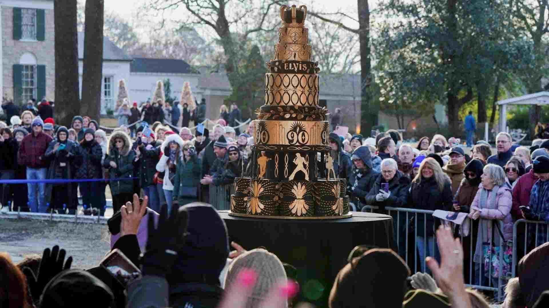 Con Pastel y Fiesta: Proclaman Día de Elvis Presley en EUA
