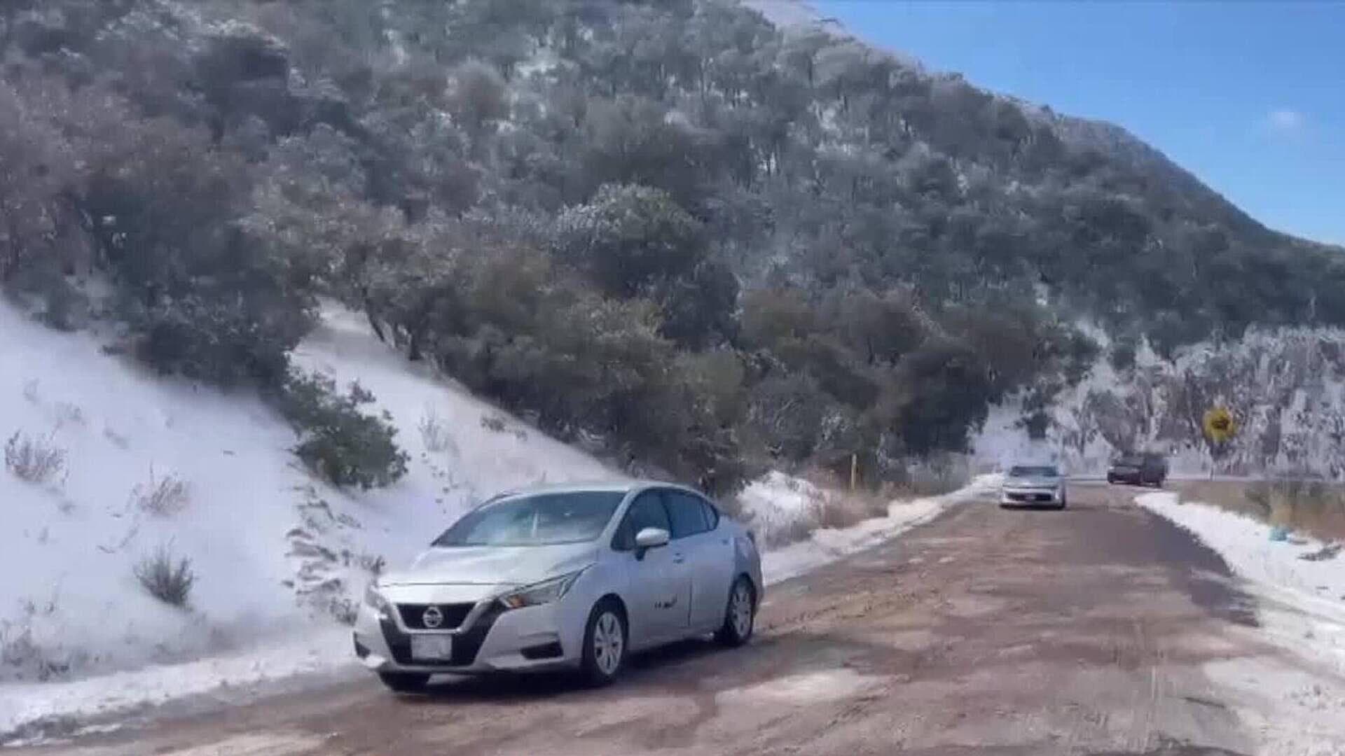 Reabren Circulación en Carretera Agua Prieta - Janos en Puerto San Luis tras Nevada