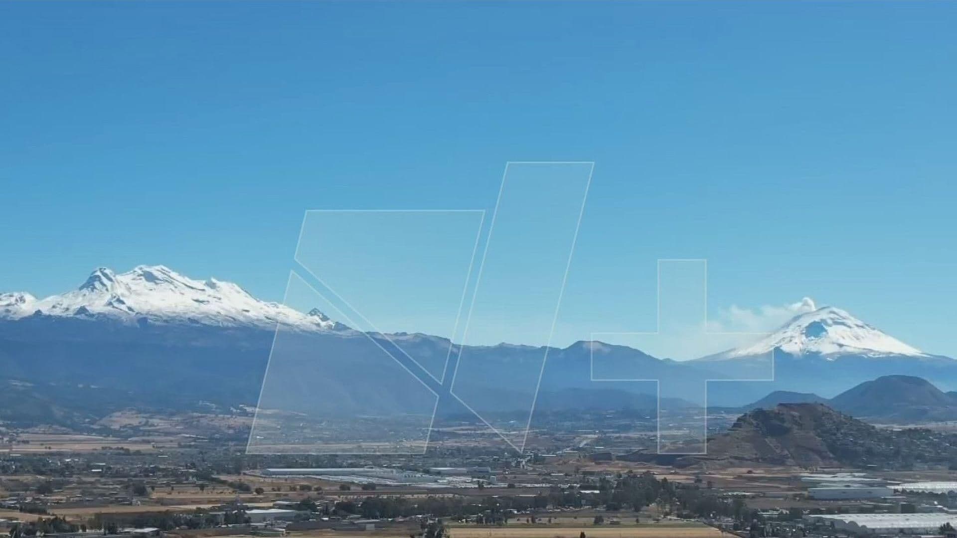 ¡Hermosa Postal! Así Se Ven desde el Aire los Volcanes Popocatépetl e Iztaccíhuatl Nevados