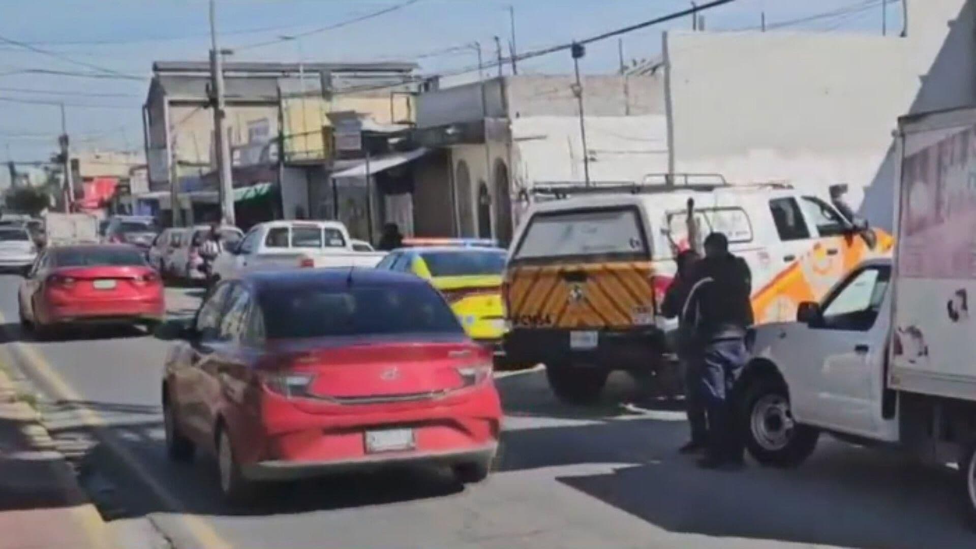 Hombre Es Atropellado tras Tirar e Intentar Recoger su Celular de Av. Río Nazas en Monterrey