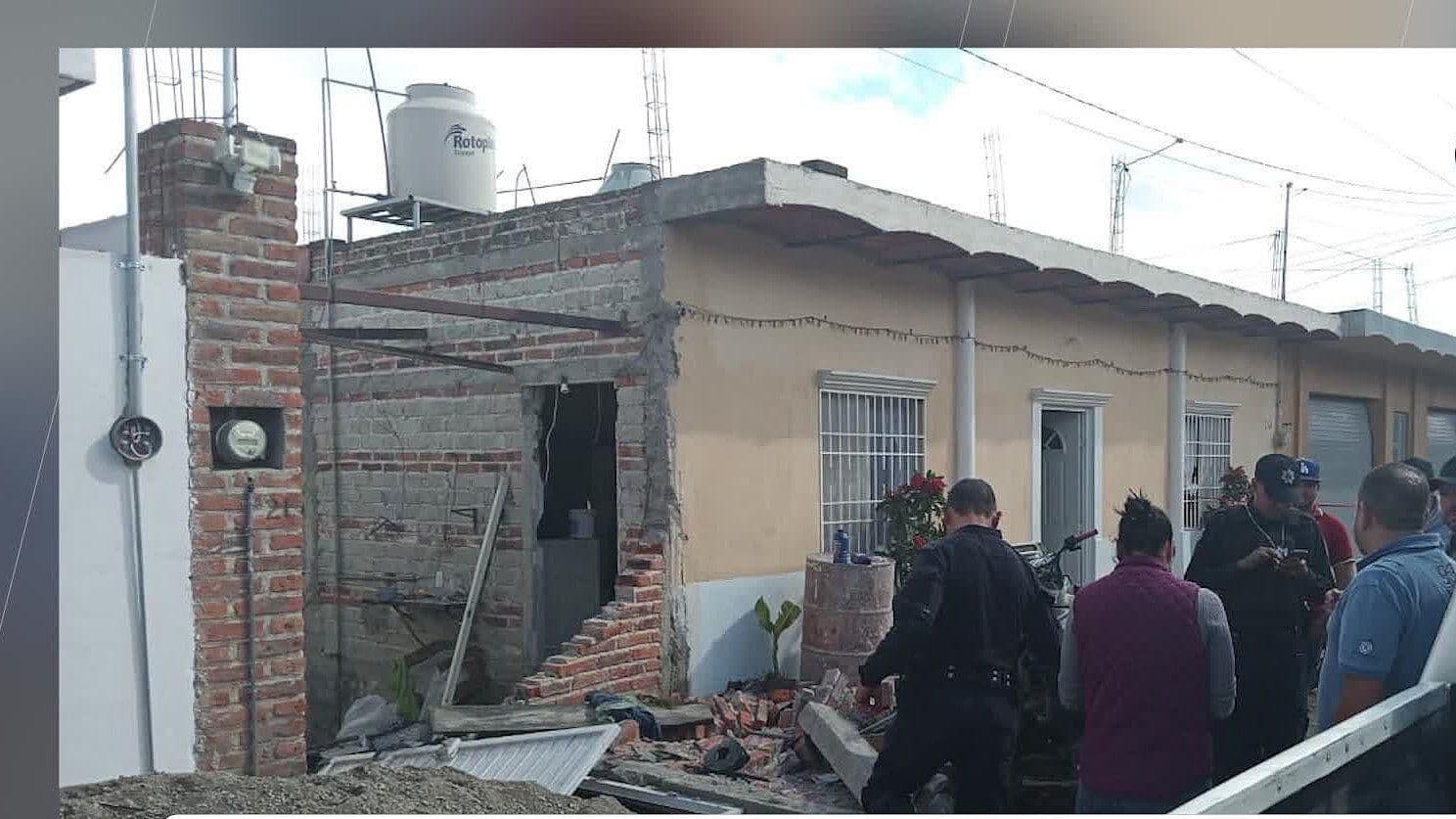 Le Explotan 43 Cuetes a un Hombre en su Casa; Eran Para las Fiestas Patronales de Tala