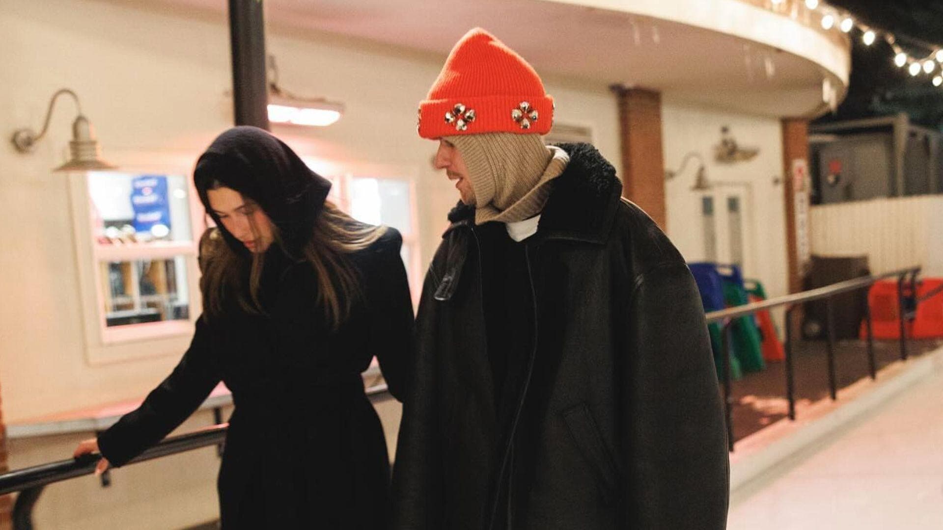 ¡El Amor Está en el Aire! Justin y Hailey Bieber en una Romántica y Fría Escapada