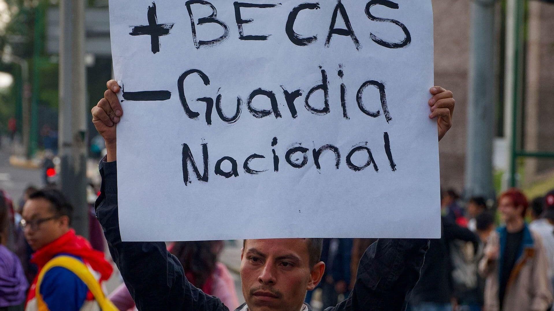 Sí Hay Recursos para Beca Elisa Acuña: SEP