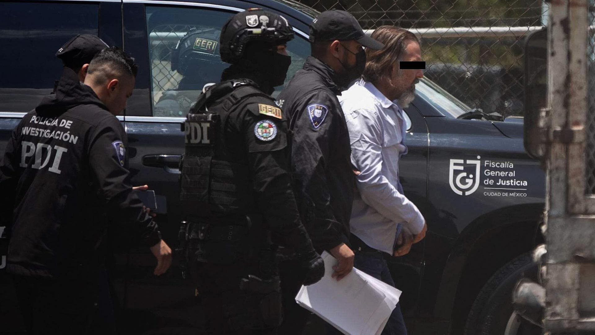 Dos Victimas de Sismo del 19-S Denuncian a Von Roehrich