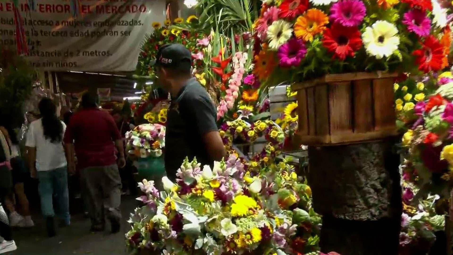 Arranca la Venta de Flores por el 10 de Mayo en el Mercado Jamaica, en CDMX