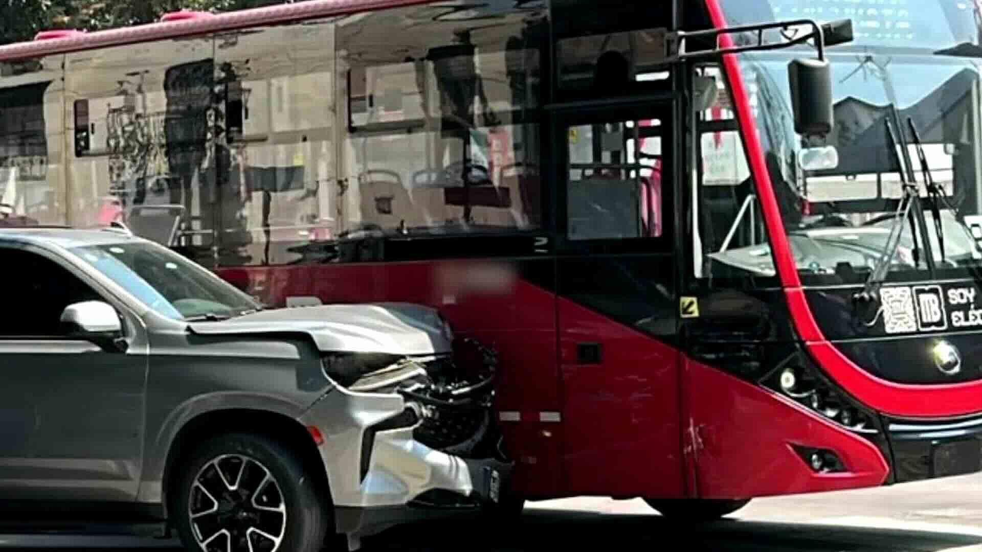 Denuncian Aumento de Accidentes sobre Eje 4 Sur Xola, CDMX, con Metrobús L2