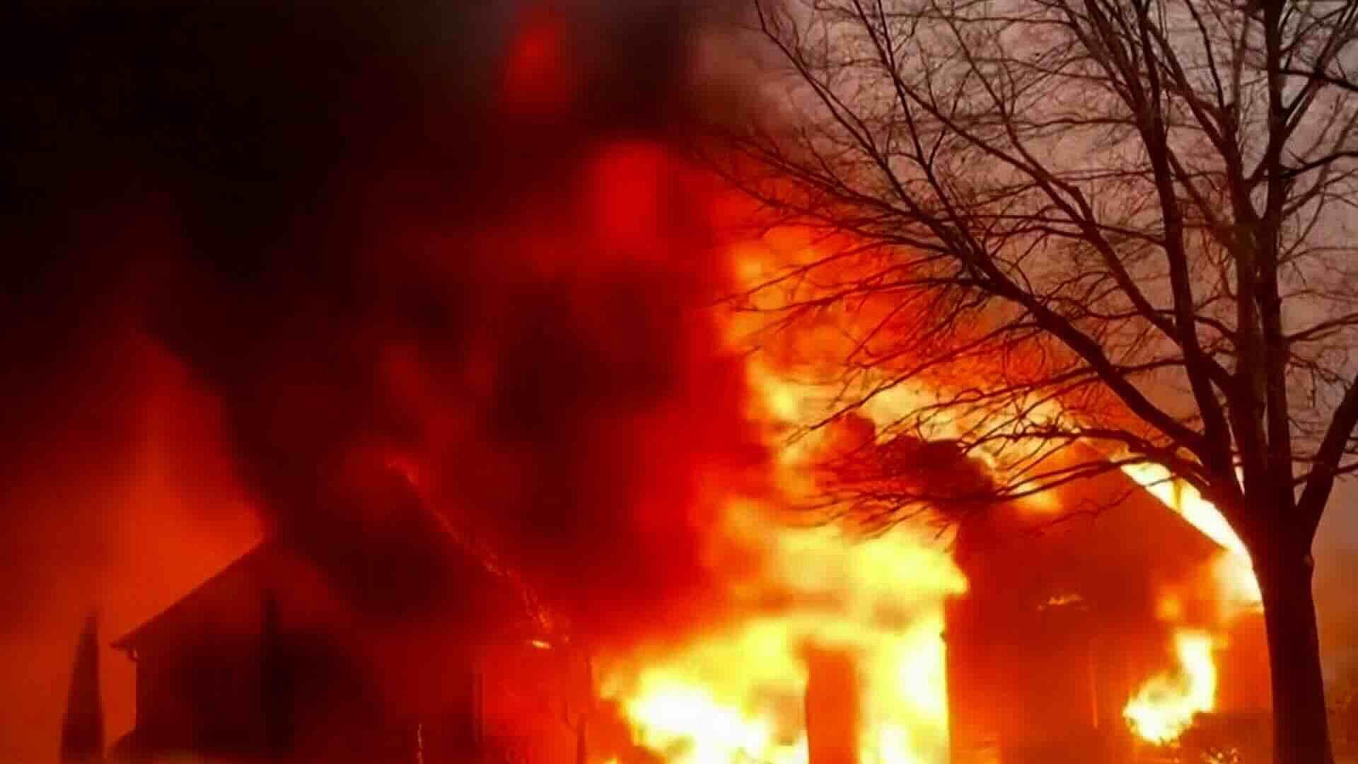 Más de 130 Incendios Forestales Desatan Evacuaciones en Oklahoma, EUA