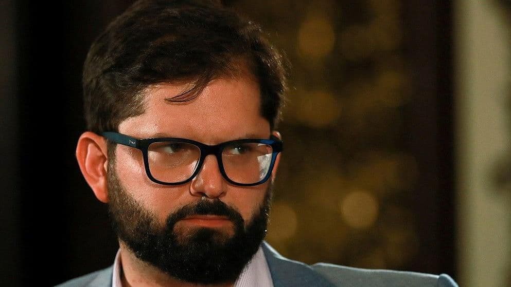 Gabriel Boric Admite Derrota Electoral en Chile