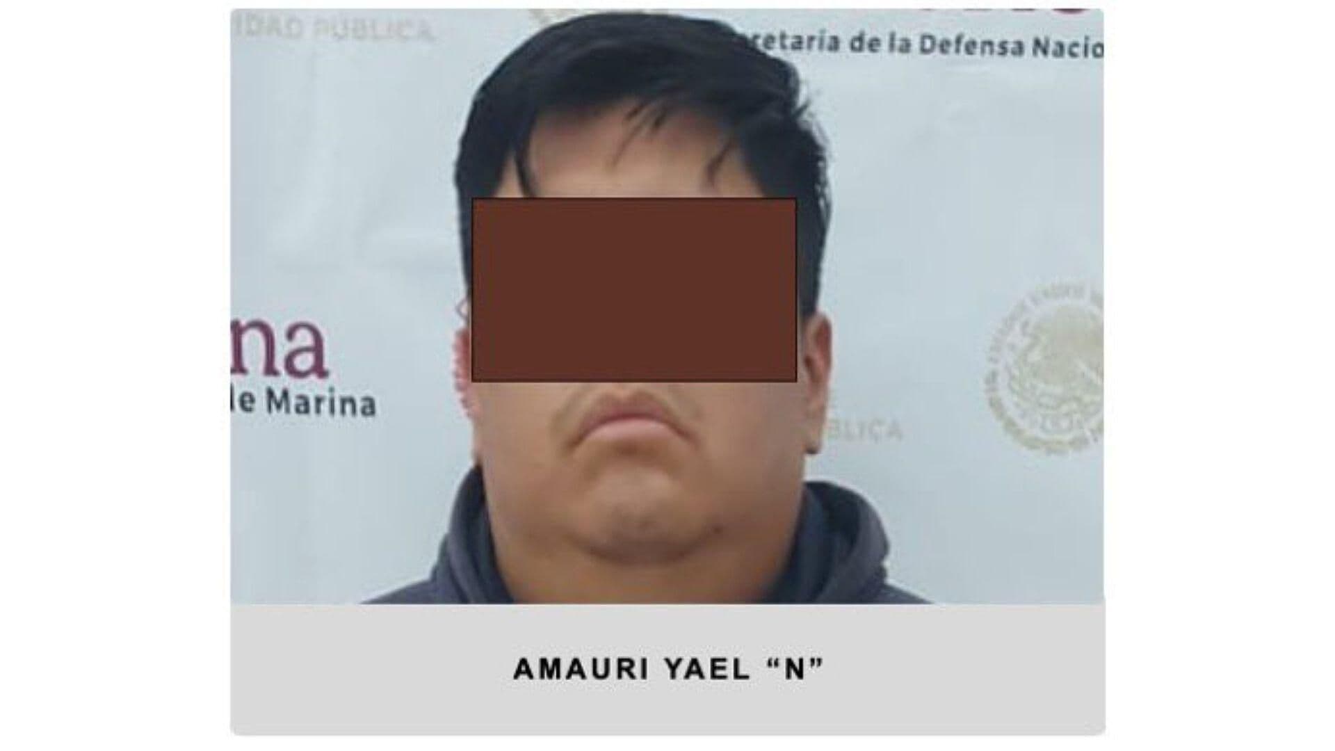 Detienen a Maestro por Presuntamente Tomar Fotografías Íntimas a Menores en Clases, en Chocamán