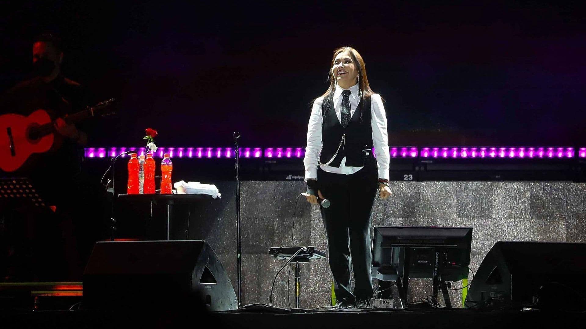 Ana Gabriel es Hospitalizada de Emergencia ¿Qué le Paso?
