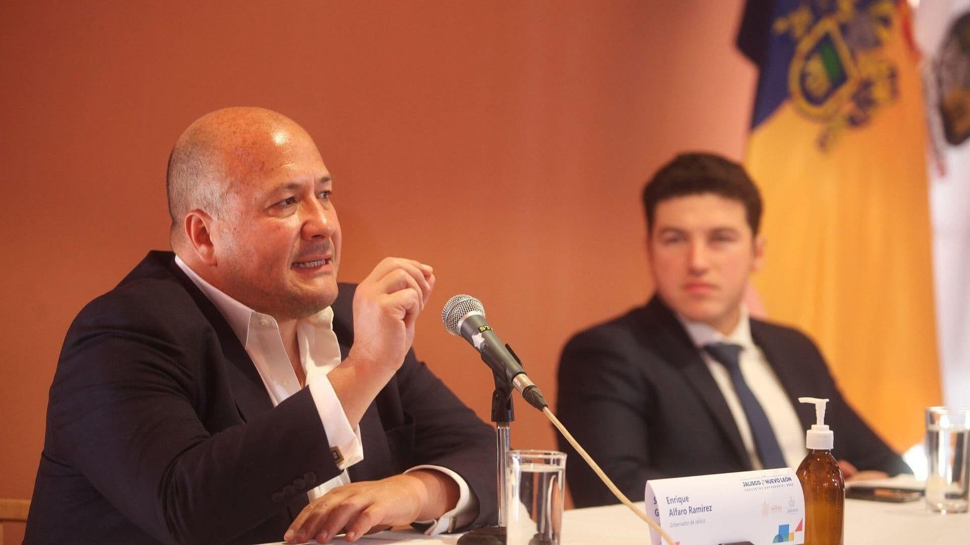 Enrique Alfaro Expresa Solidaridad con Máynez tras Accidente en Cierre de Campaña