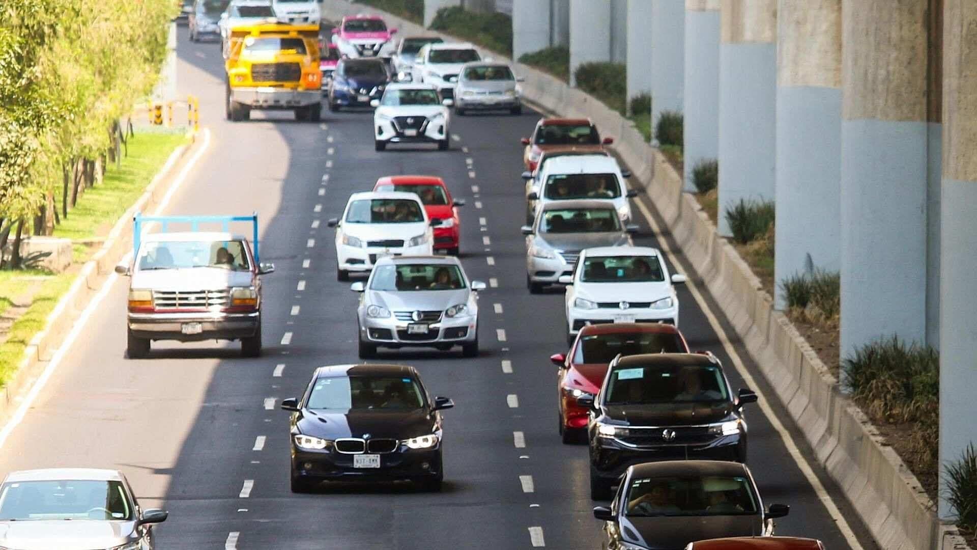 ¿Qué Vehículos No Circulan Este 23 de Mayo por la Contingencia Ambiental en la ZMVM?