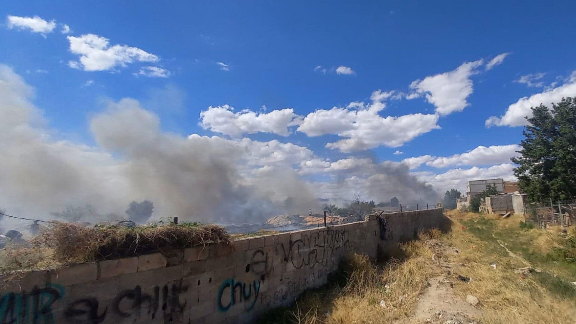 Incendio Pone en Peligro a Vecinos de la Colonia La Presa