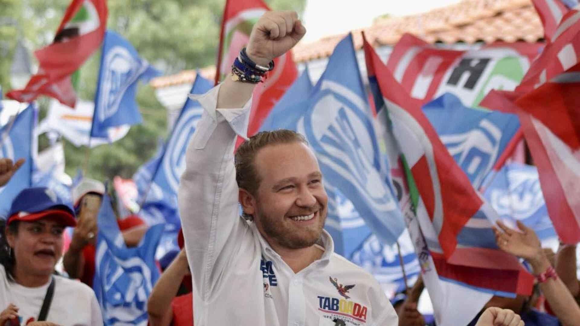 Santiago Taboada Firma Compromisos con Personas con Discapacidad