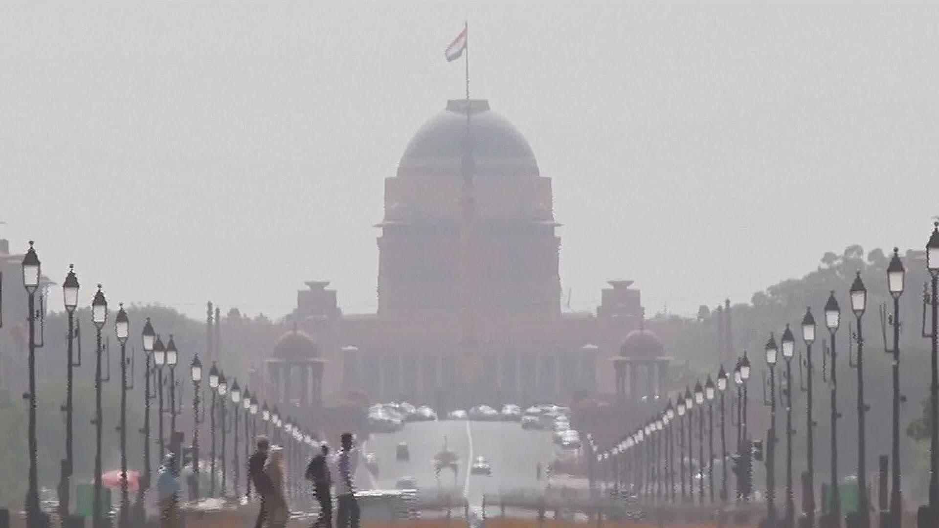 Se Registra Temperatura Récord de 52.3 Grados en Nueva Delhi, India