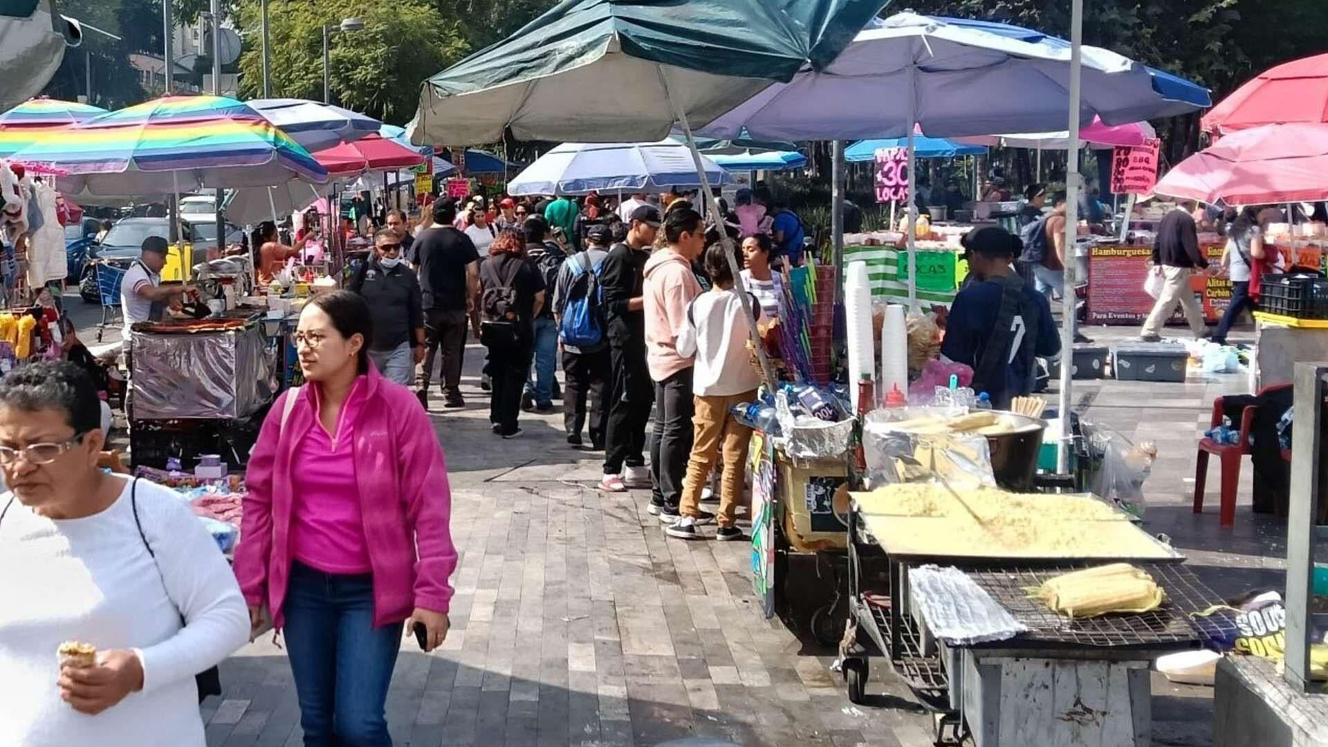 Verifican Comercios en la Almeda Central, CDMX; Estos son los Requisitos de Seguridad y Limpieza