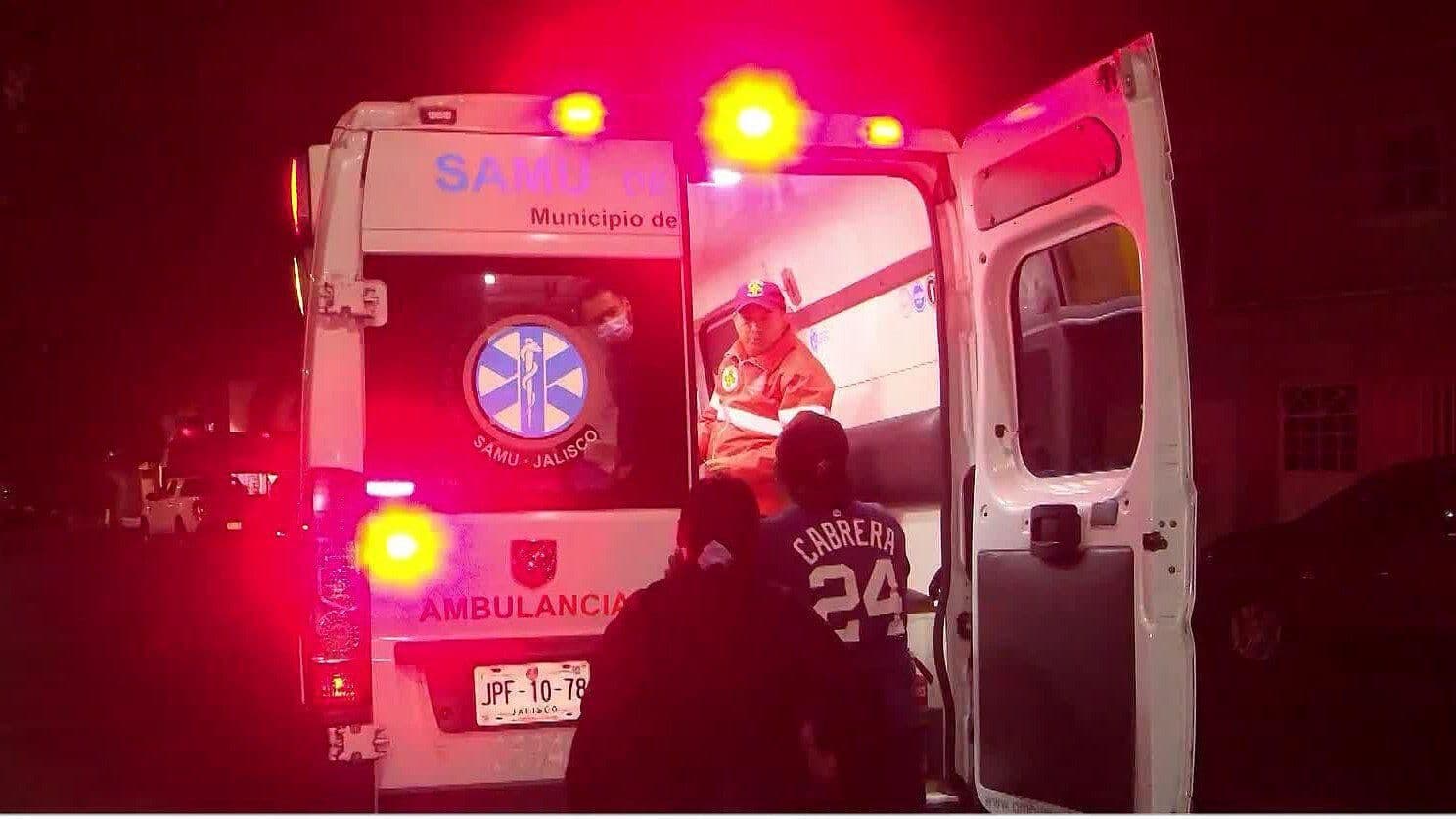 Joven Sobrevive de Milagro Tras Derrapar en su Motocicleta en la Colonia Talpita en Guadalajara