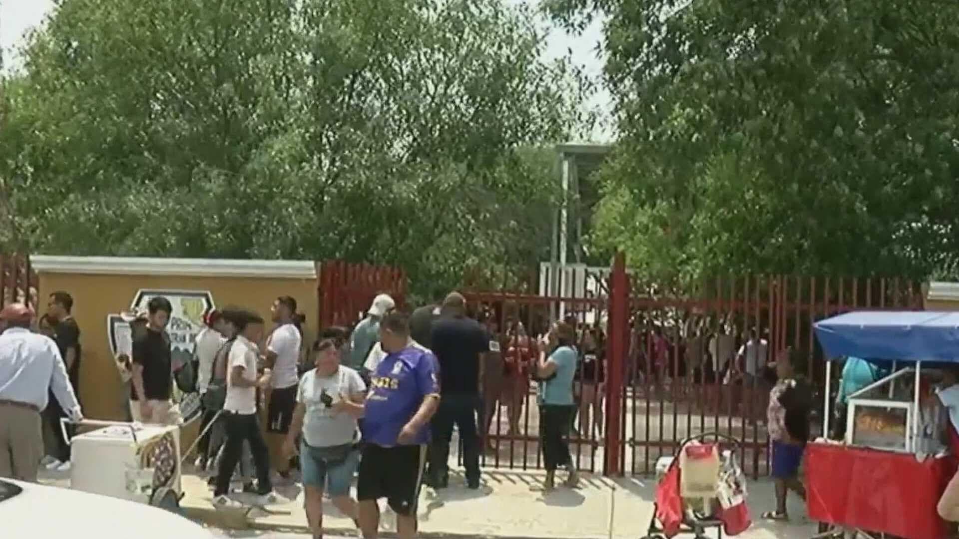 Abren Tarde Casillas para Votar en el Polvorín, García, NL