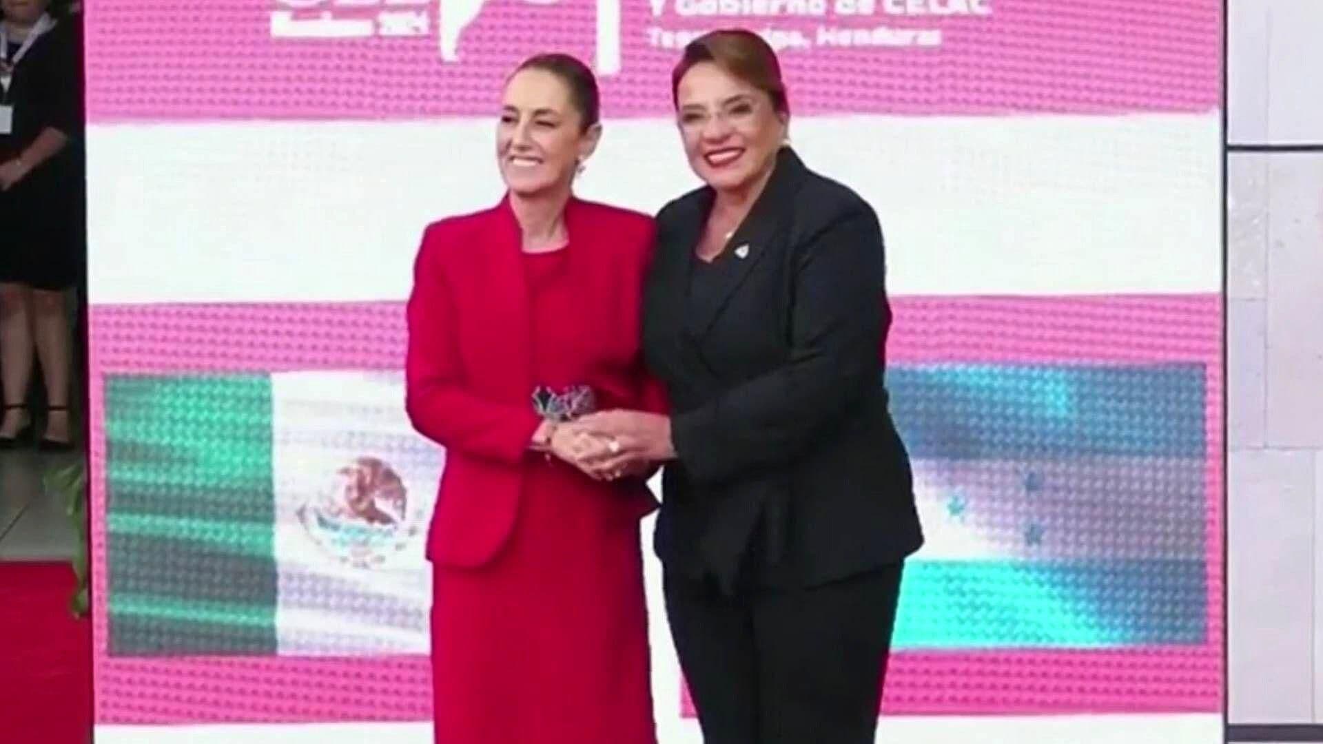 Xiomara Castro Recibe a la Presidenta Claudia Sheinbaum en la IX Cumbre de la CELAC