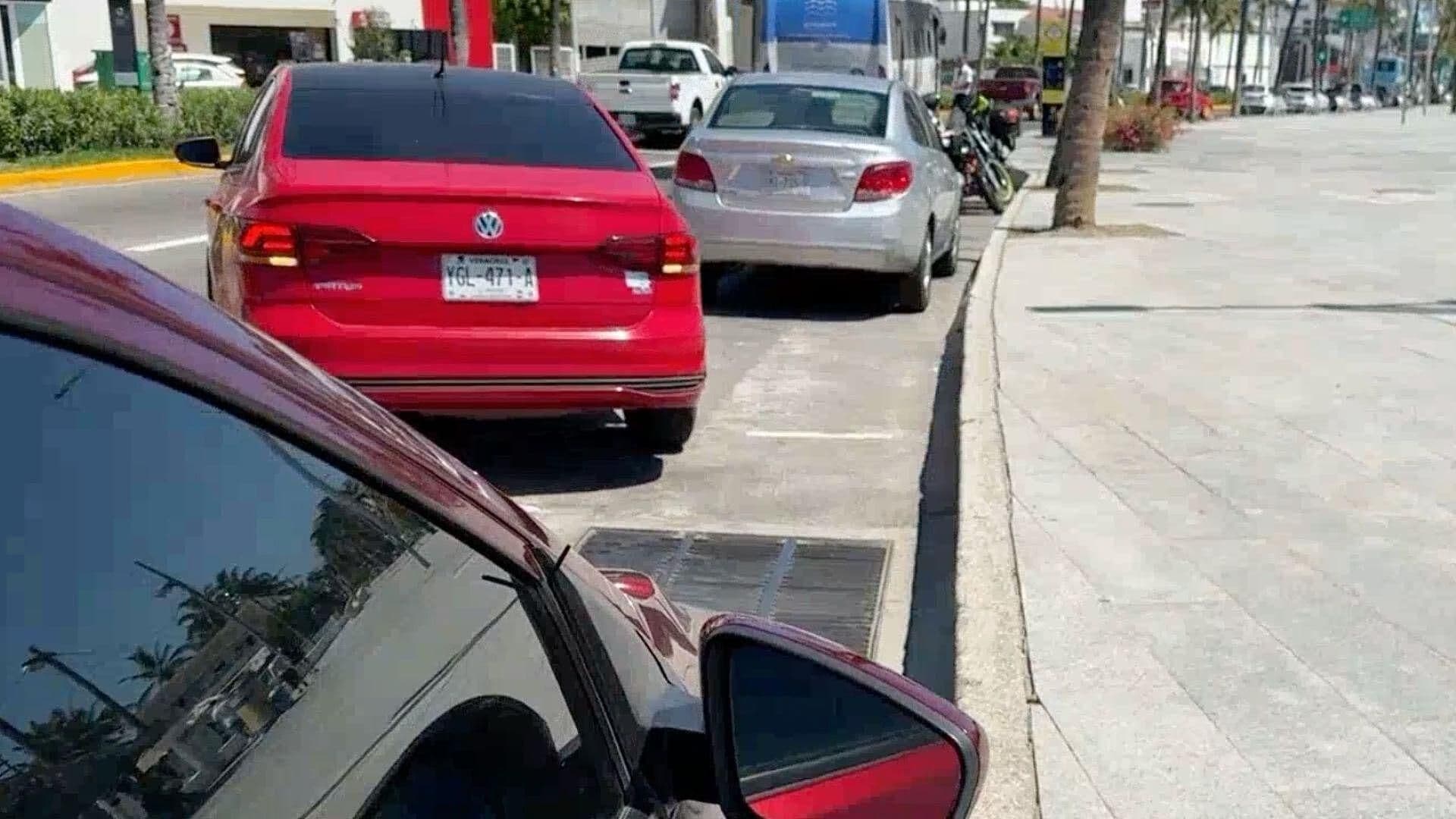Prohibido el Cobro por Estacionamiento en la Zona del Bulevar Ávila Camacho y Villa del Mar