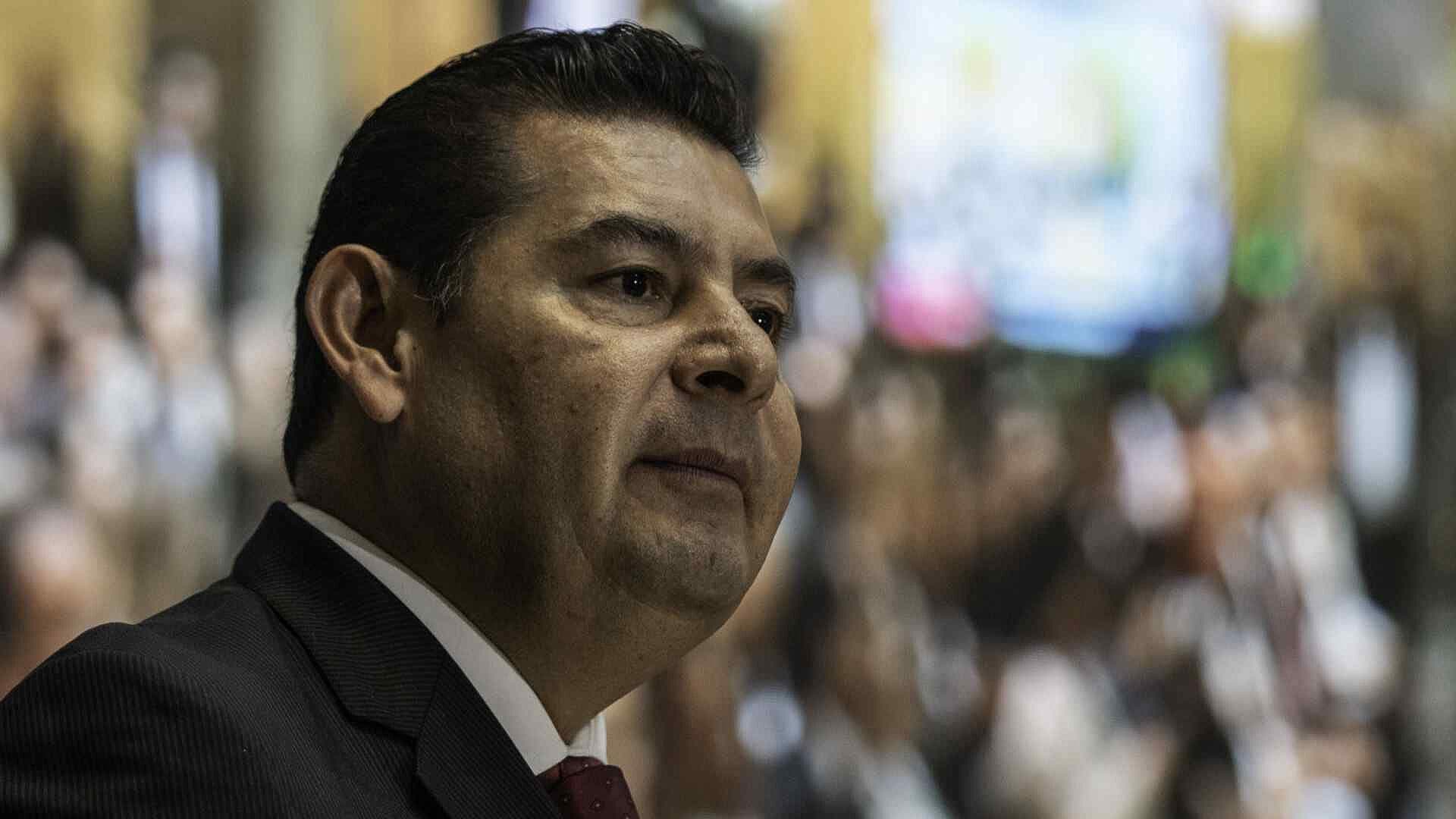 Alejandro Armenta Recuerda Expropiación de Tierras en Puebla, en 1990