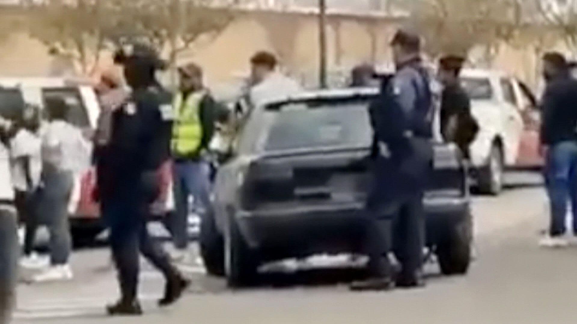 Detienen un Taxi Pirata con Pasaje en Lomas de Angelópolis