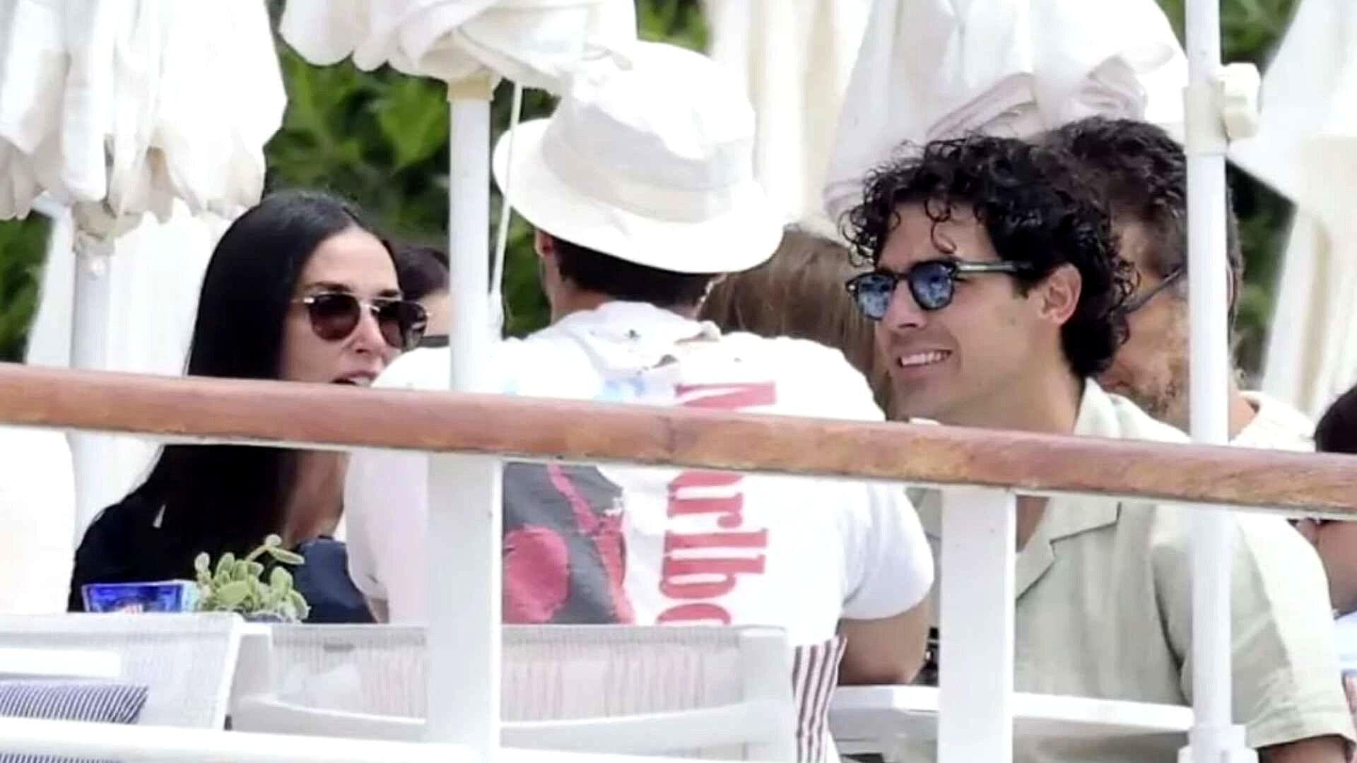 Demi Moore y Joe Jonas ¿Hay Romance?