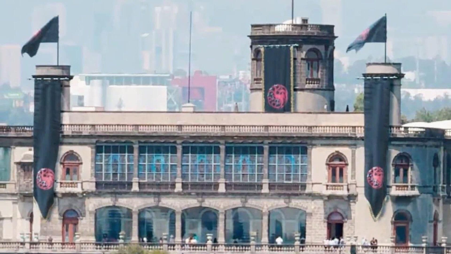 Imágenes con Inteligencia Artificial del Castillo de Chapultepec Provocan Polémica