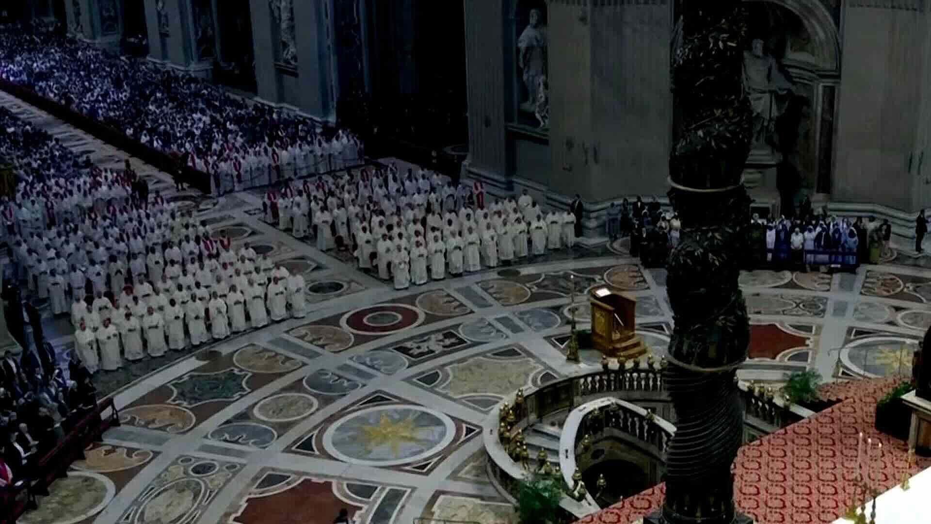 Realizan Octava Misa en Memoria del Papa Francisco en la Basílica de San Pedro, Vaticano