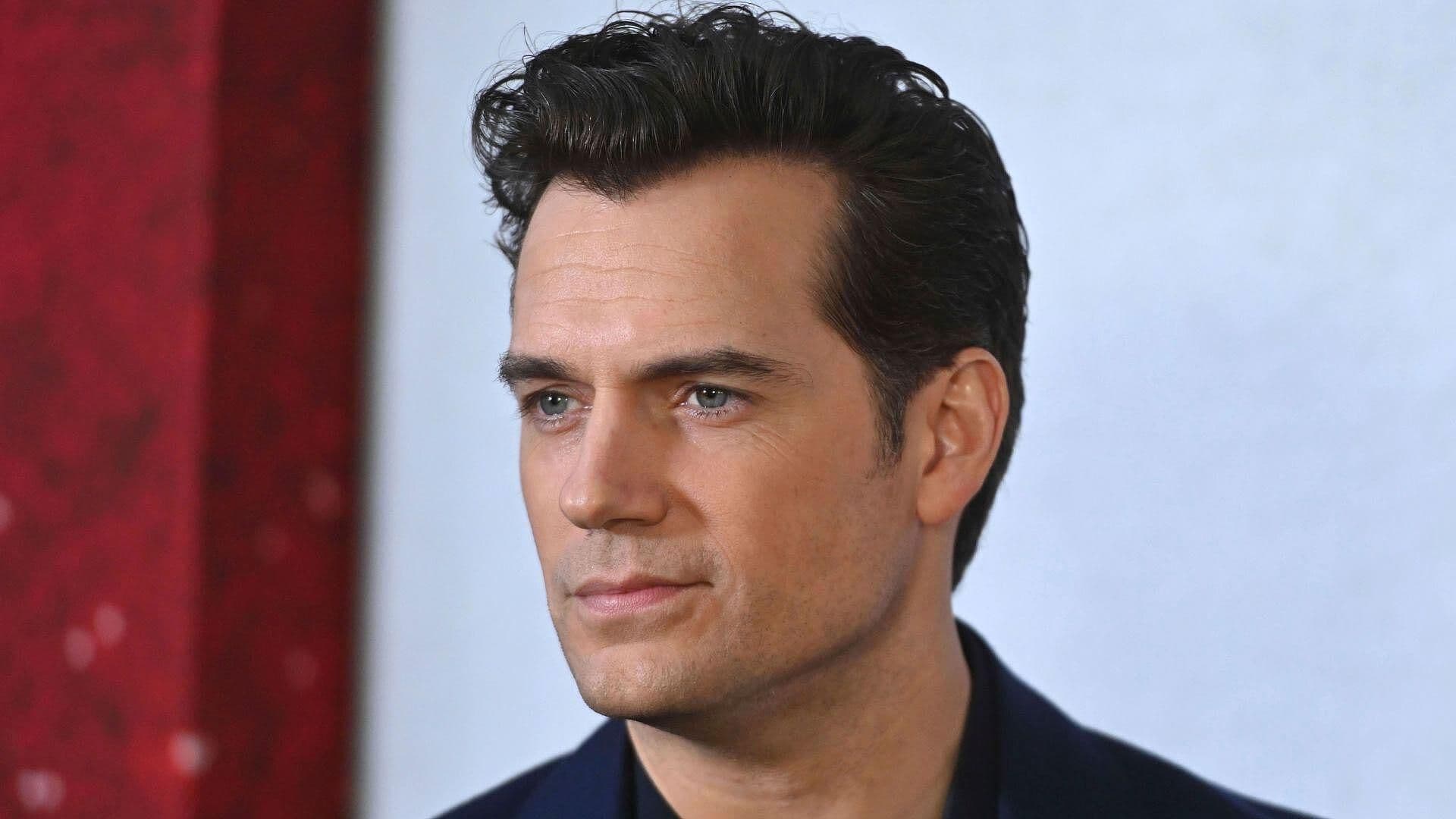 Henry Cavill Pide Consejos para Ser Buen Padre