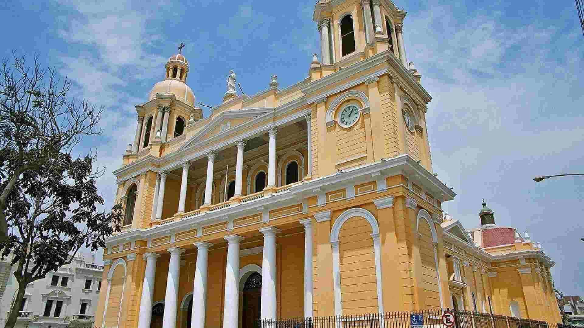 Papa León XIV: Así Era su Vida en Chiclayo, Perú, Donde Pasó Más de 30 Años de su Vida