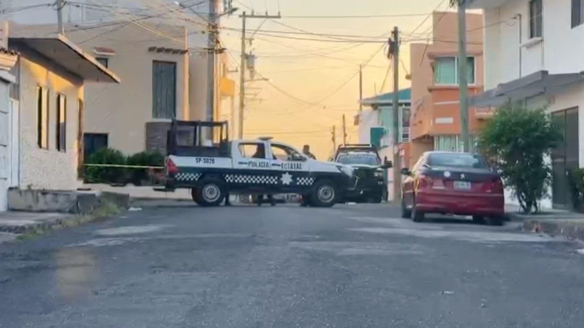 Fuerte Movilización Policiaca por Cateo en Inmueble de la Colonia el Morro en Boca del Río