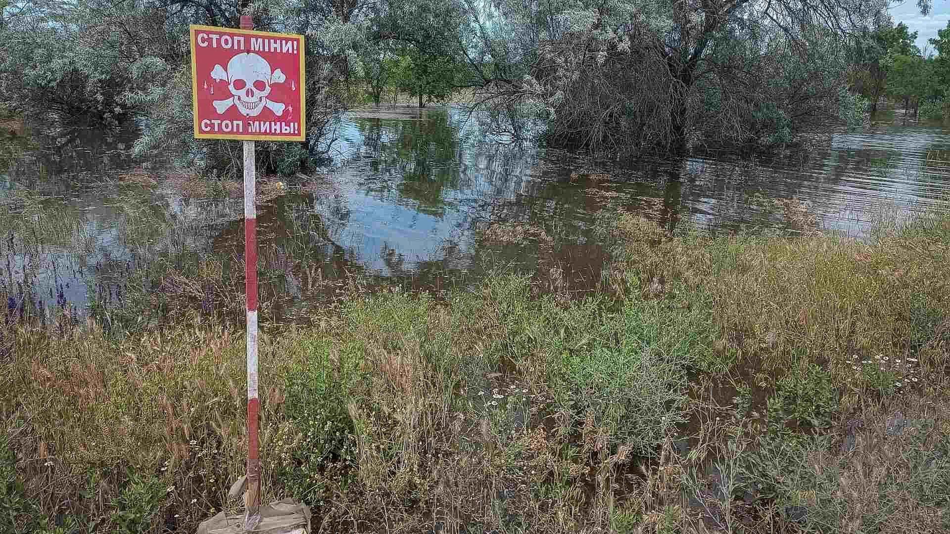 Alertan Sobre Riesgo de Minas Sueltas por Inundación en Jersón