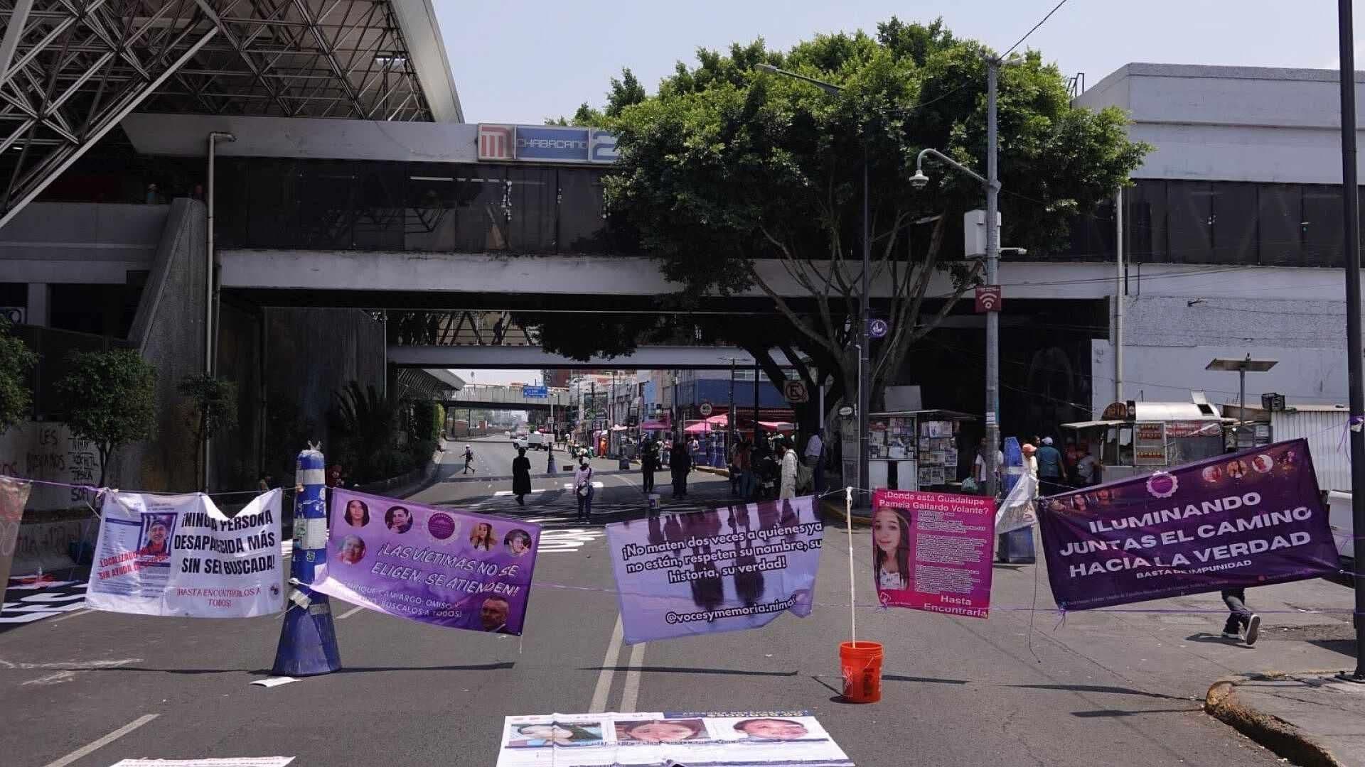 Bloqueo en Chabacano: Suman 12 Horas de Manifestación de Madres Buscadoras en San Antonio Abad
