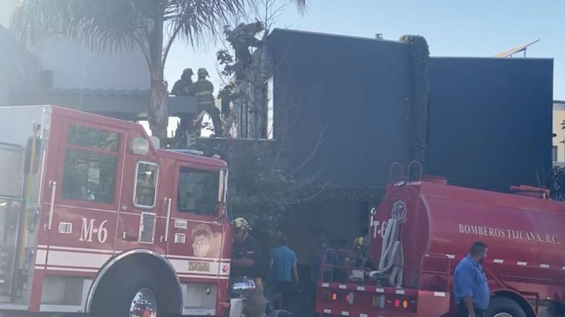 Se Desata Incendio de Vivienda en Cumbres de Juárez, Tijuana
