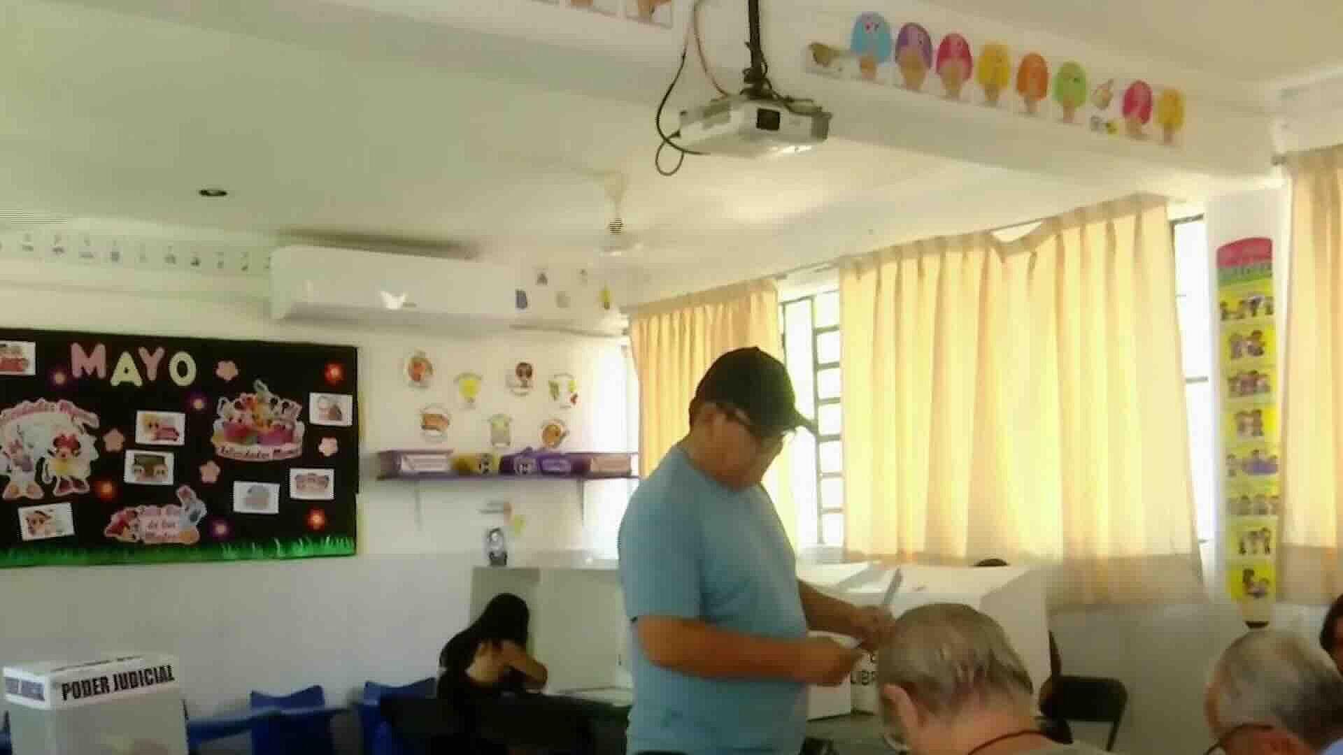Pese al Calor, Yucatecos Salen a Votar en Elección del Poder Judicial