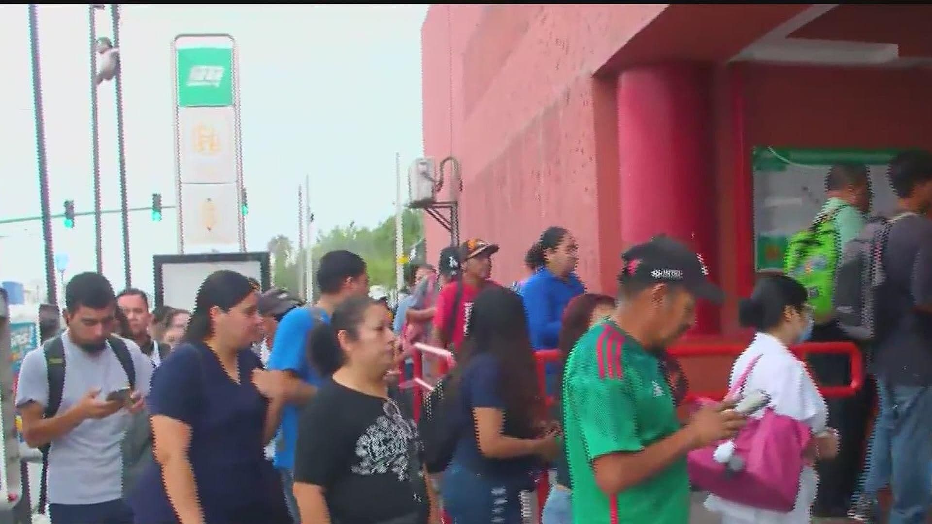 No se Justifica Aumento de Tarifa: Usuarios en Estación Talleres del Metro en Monterrey
