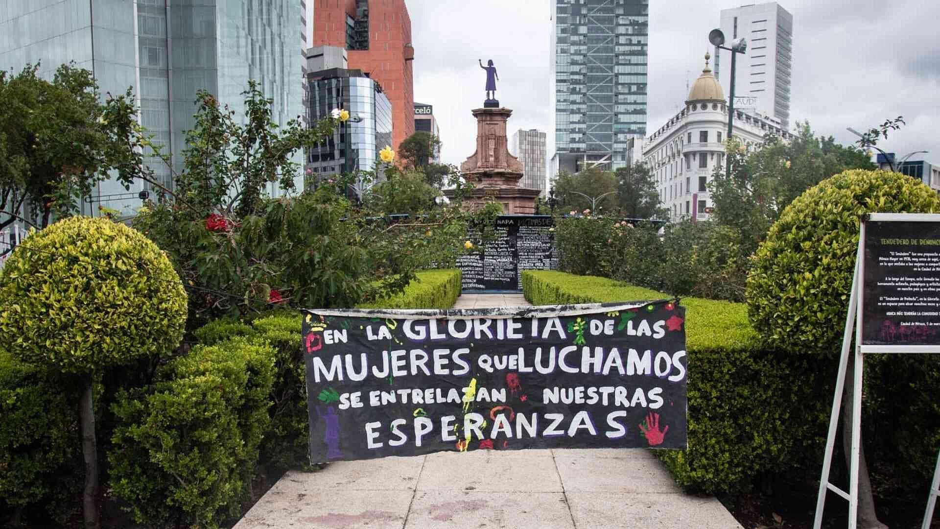 Preparan Colocación de Escultura de Joven de Amajac