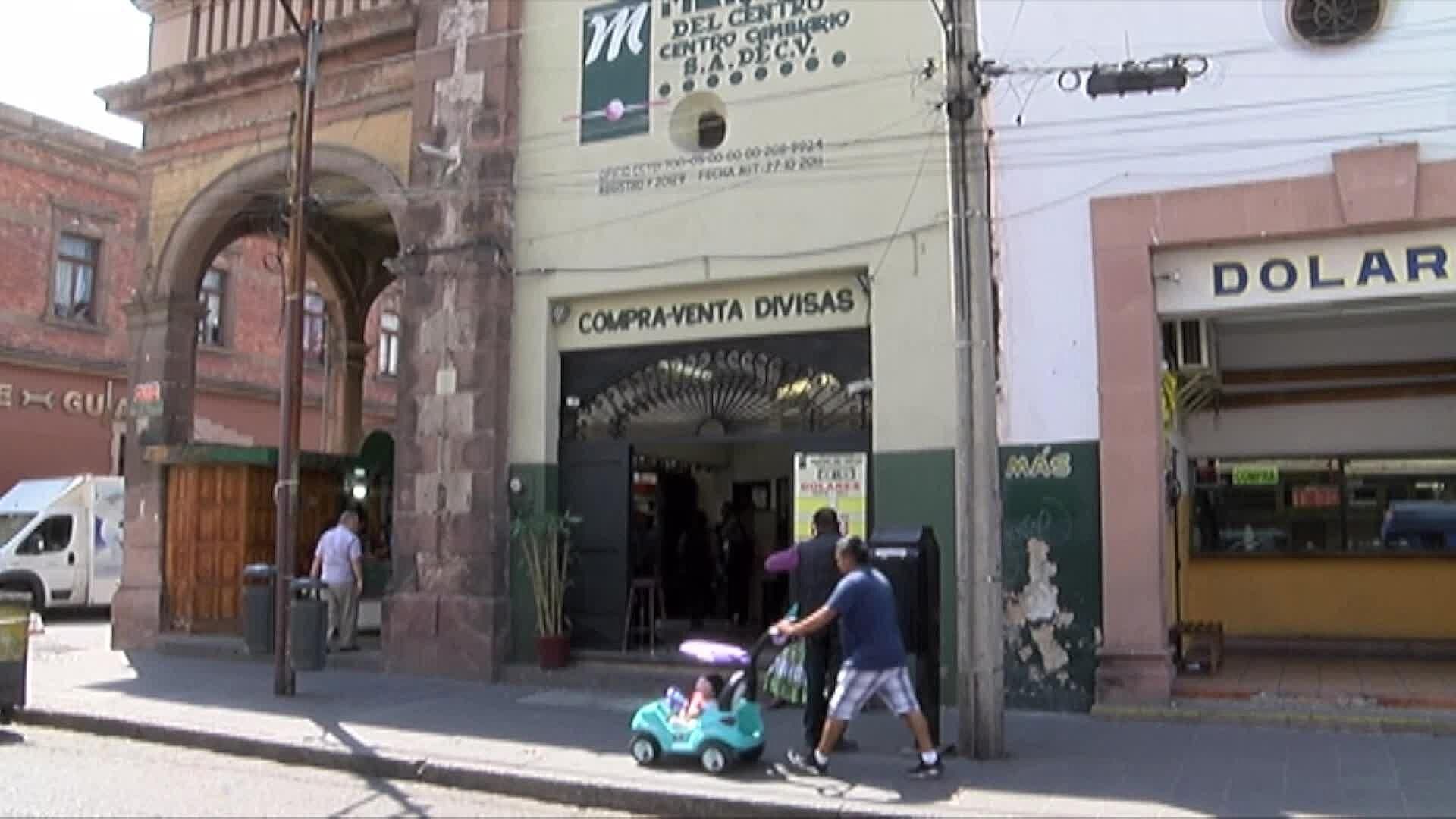 Potosinos Preocupados por el Golpe Económico que Generarían las Remesas por EUA