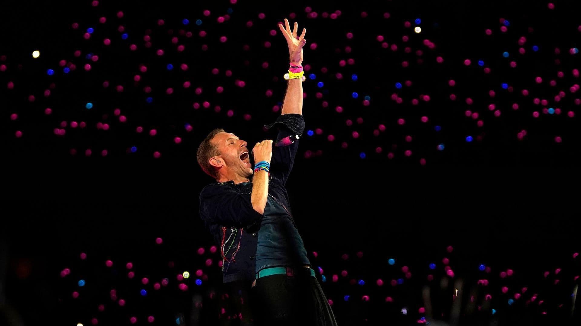 Chris Martin Selecciona a Estos Artistas para Show en Mundial de Clubes