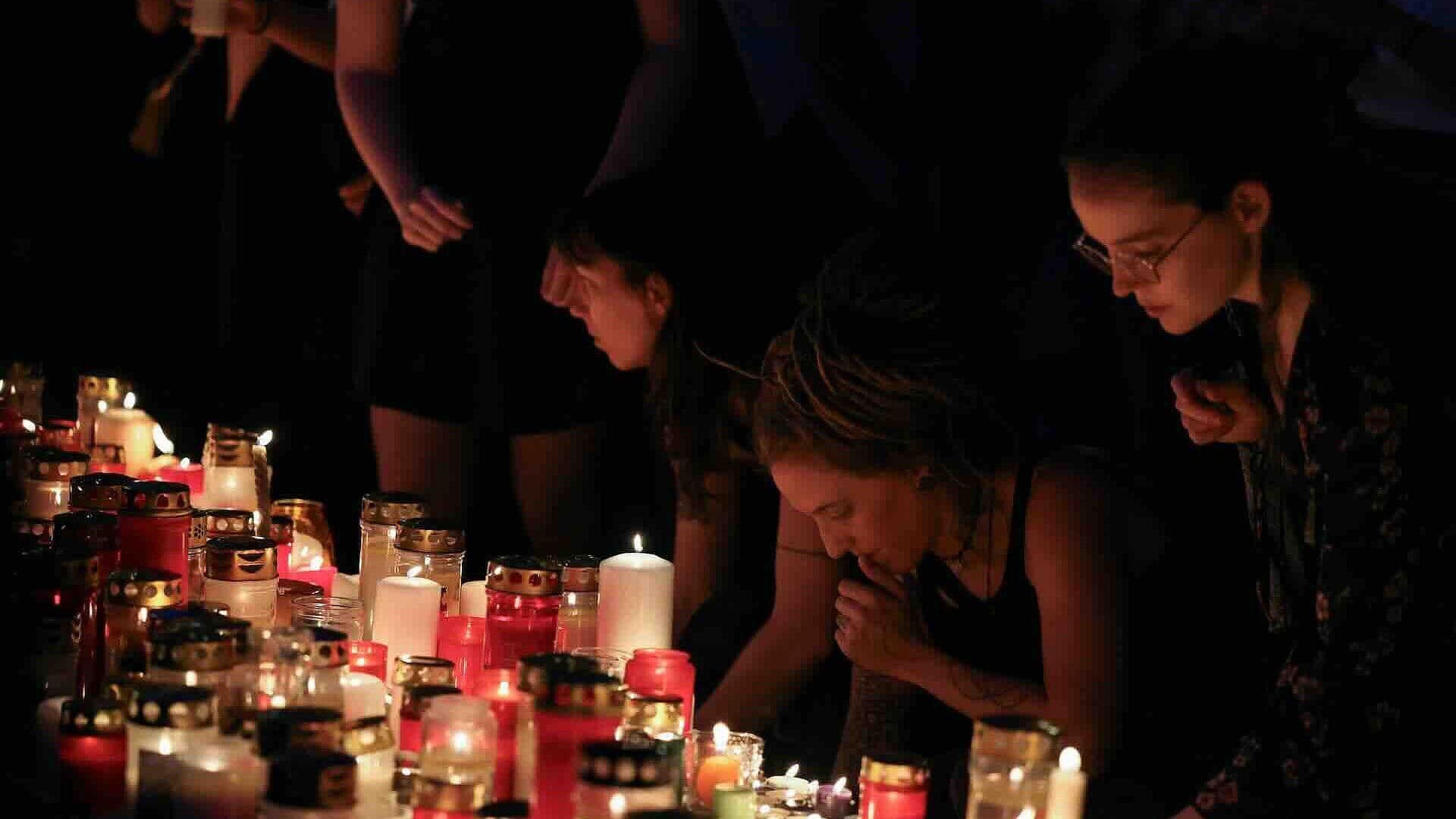 Suman 11 Muertos tras Tiroteo Perpetrado por Hombre que Sufría Bullying en Austria