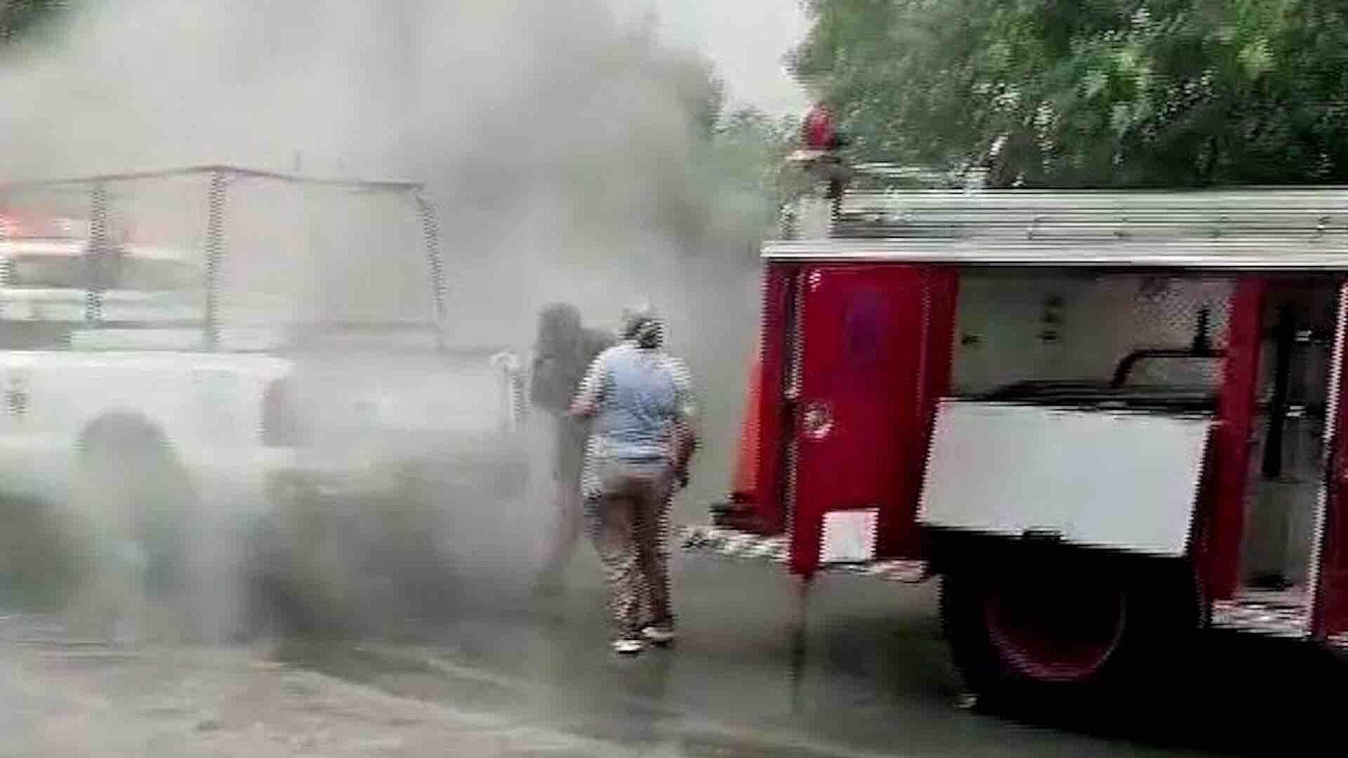 Rayo Causa Incendio en Vivienda de Parras de la Fuente, Coahuila