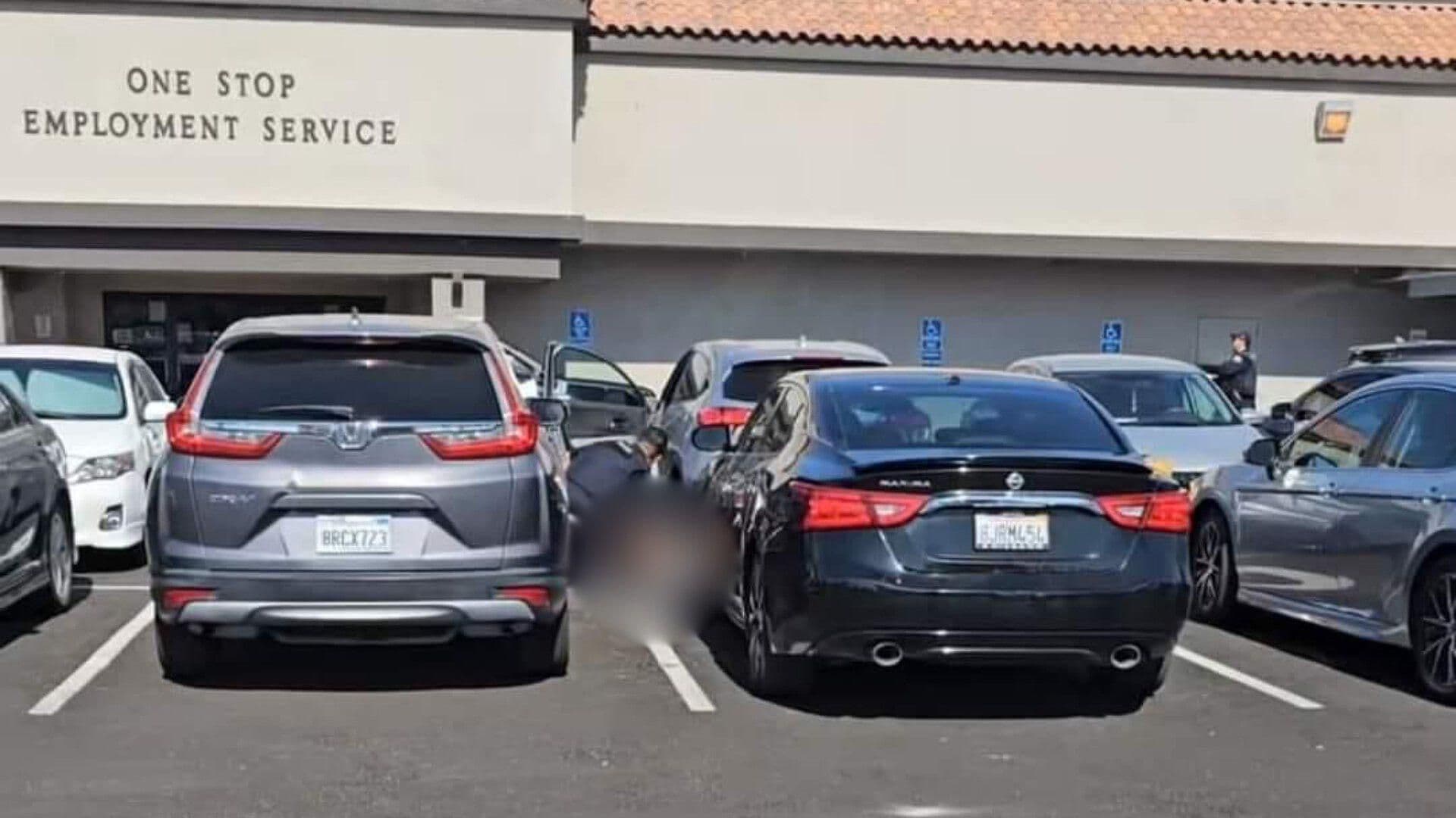 Matan a Mujer en Estacionamiento de Calexico; Agresor Muere Después en Hospital de Brawley