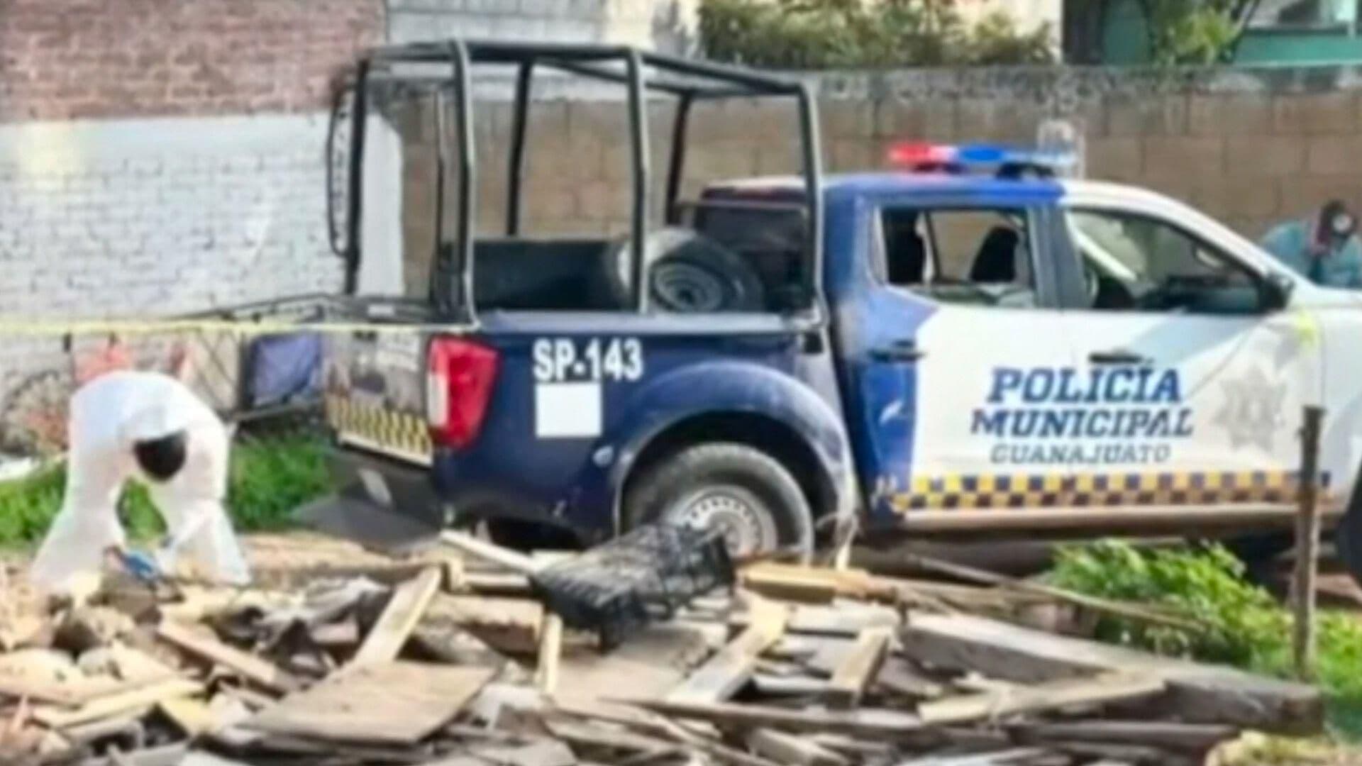 Hijo Causa la Caída de su Padre de un Segundo Piso y Muere en Guanajuato, Capital