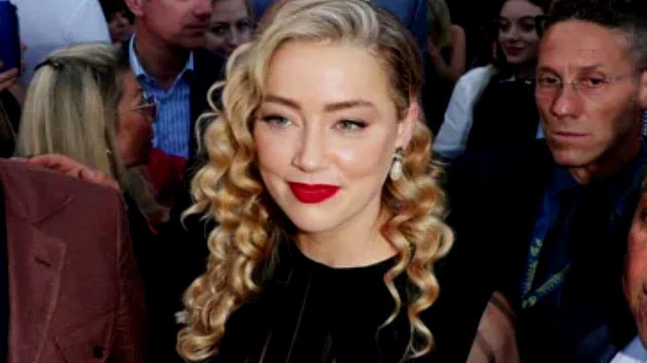 Amber Heard Reaparece en el Festival de Taormina