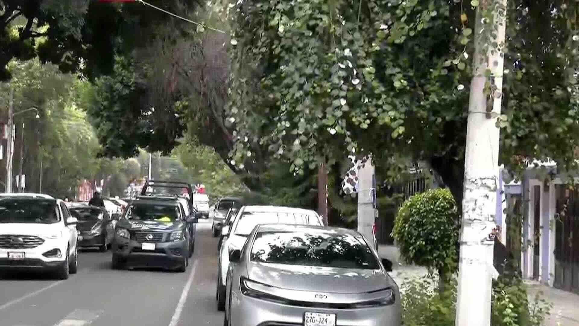 Rescatan a Mujer que Cayó en Cubo de Elevador en Colonia Narvarte, CDMX