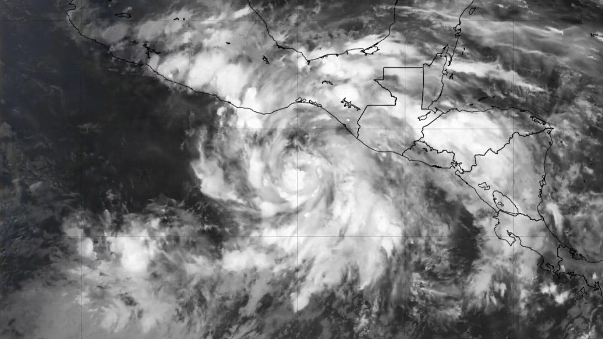 Tormenta Tropical Erick Podría Convertirse en Huracán en las Próximas Horas